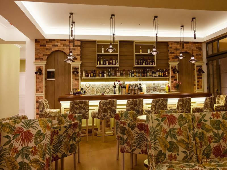 Irenes Resort Káto Loutrákion Εξωτερικό φωτογραφία