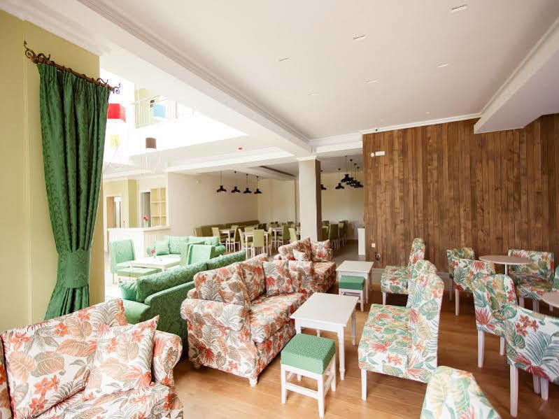Irenes Resort Káto Loutrákion Εξωτερικό φωτογραφία